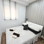 Shine Apartman *